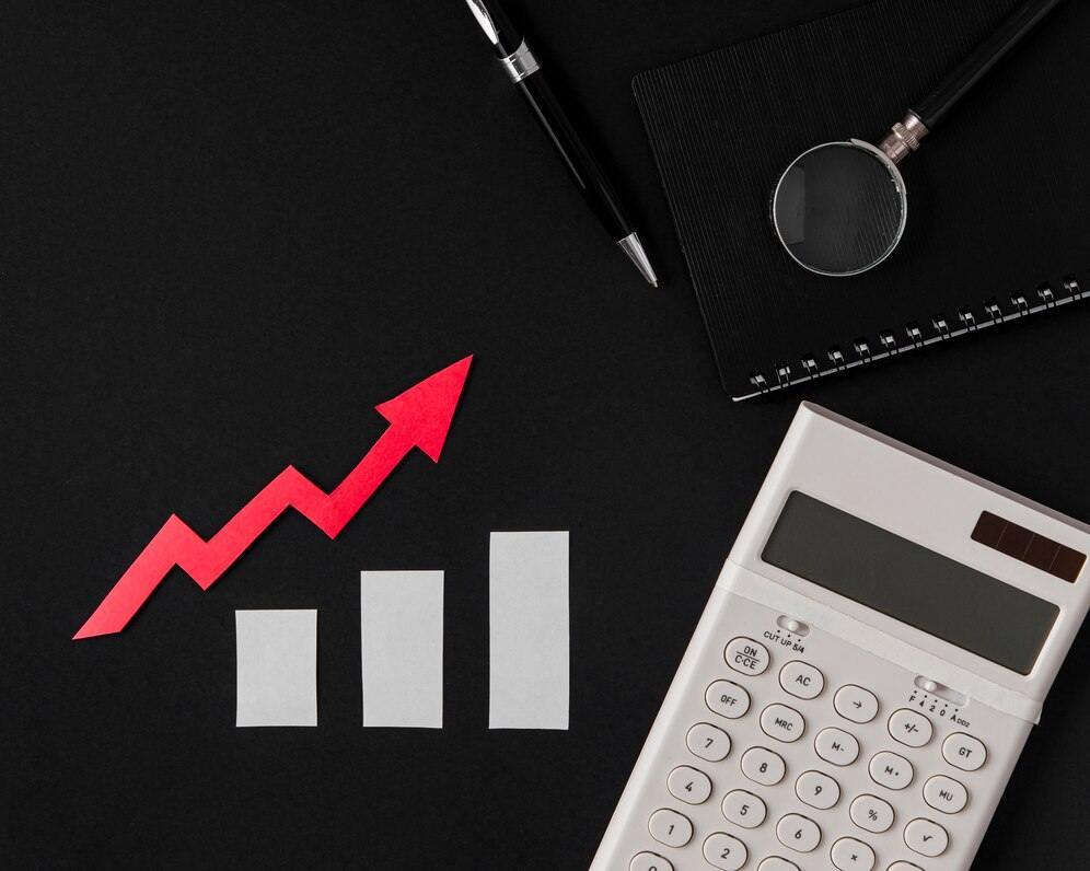 TSX rises slightly on company earnings